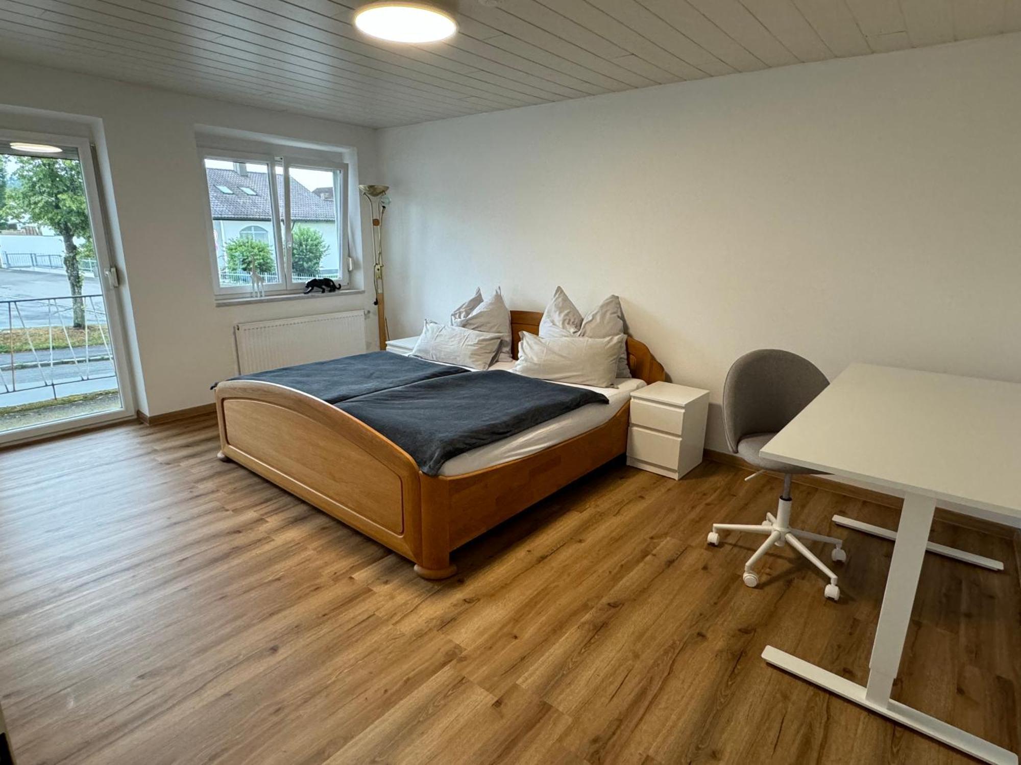 3 Zimmer Apartment Mit Flussblick - Self Check-In Eggenfelden Luaran gambar